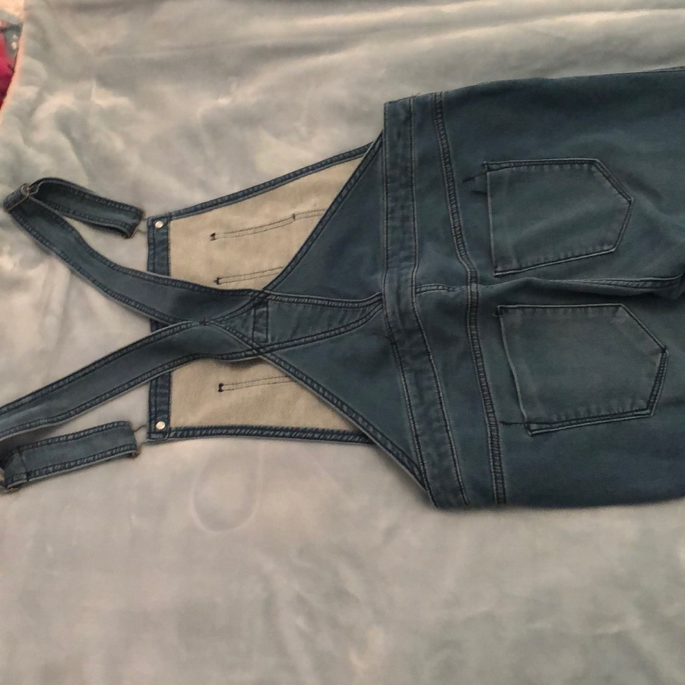 Overalls - Picture 5 of 6